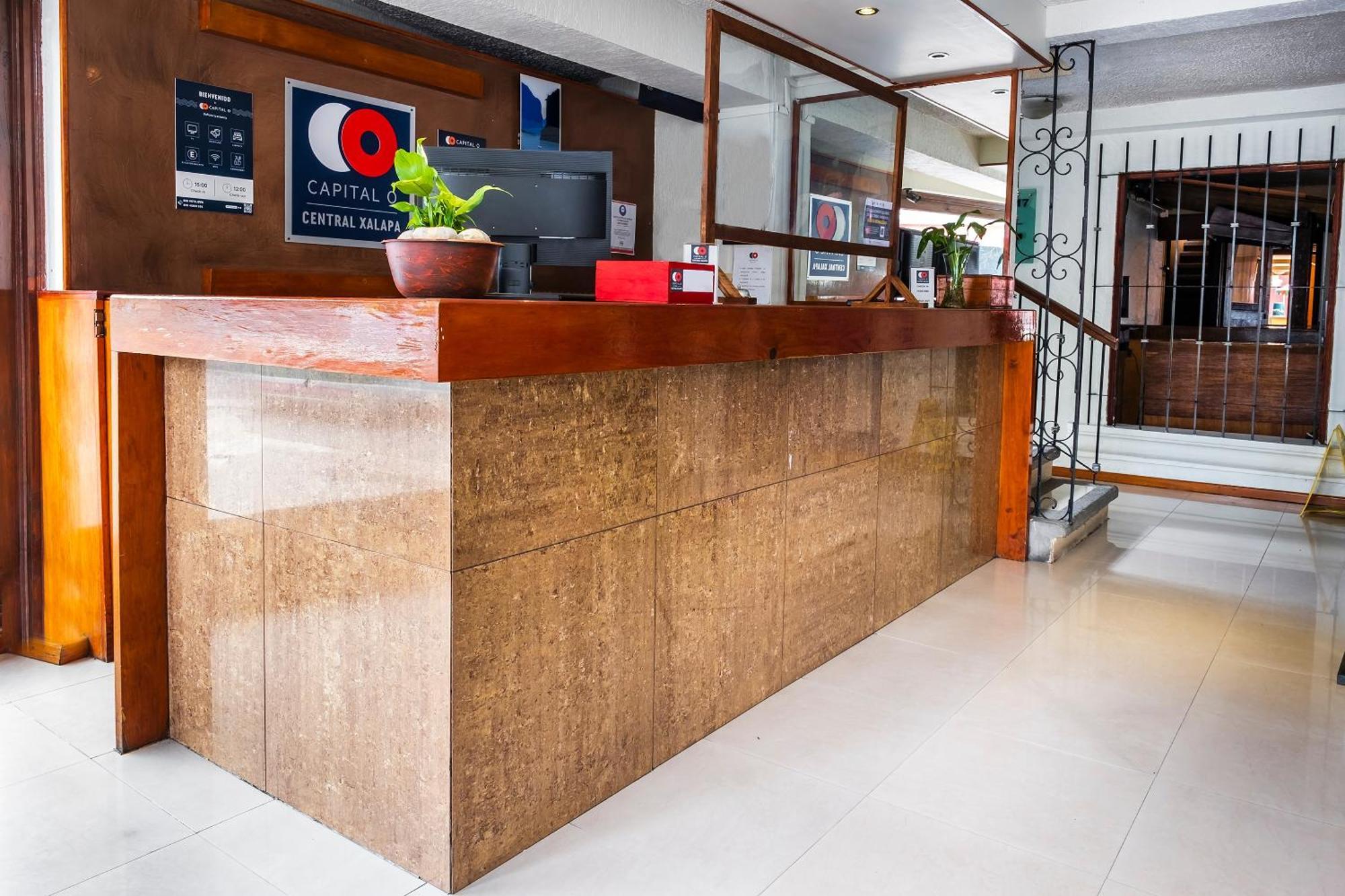 Capital O Hotel Central, Xalapa Exteriér fotografie